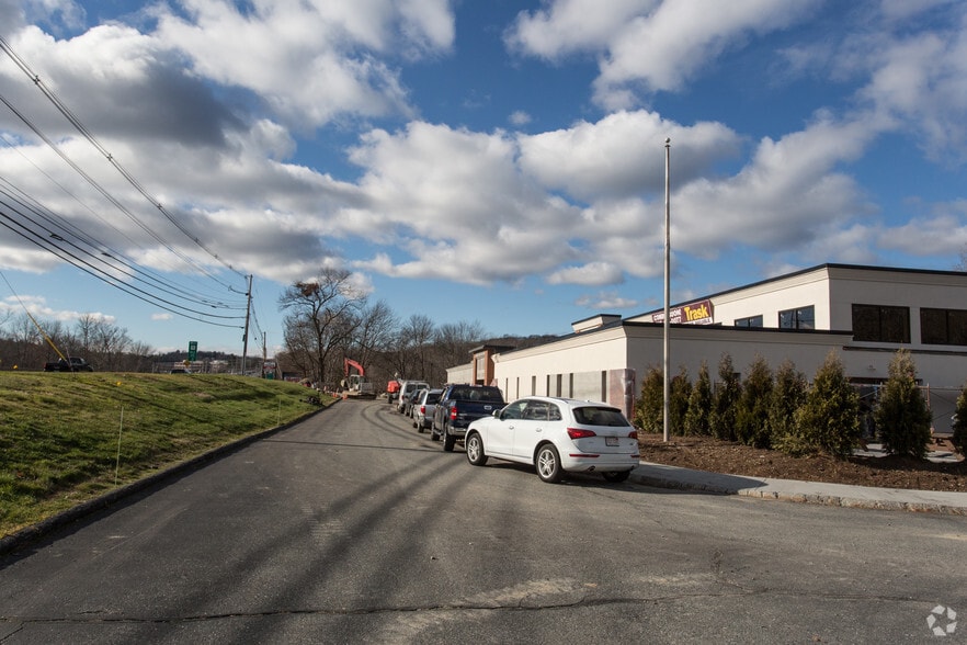 337 Turnpike Rd, Southborough, MA for lease - Building Photo - Image 2 of 17