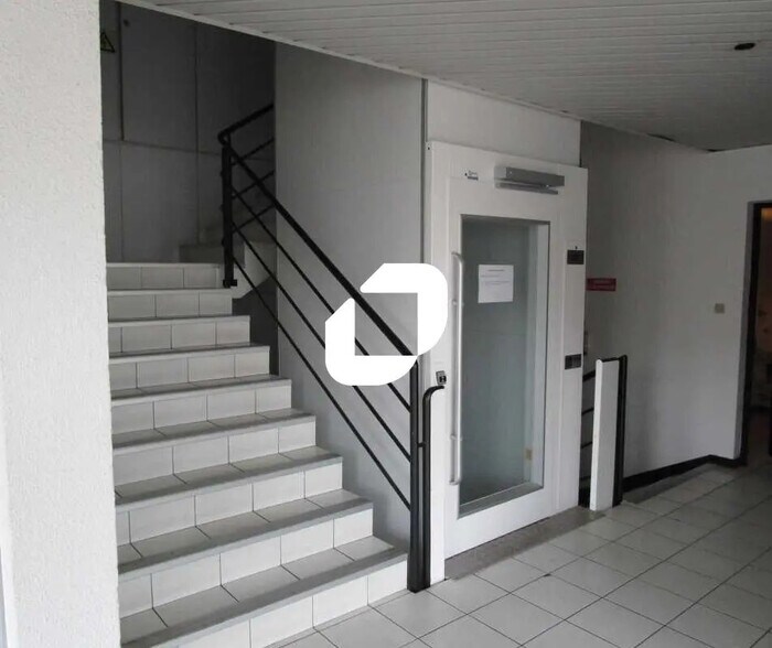 1 Rue Rudolf Diesel, Mérignac for lease - Interior Photo - Image 2 of 13