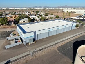 1900 Encinas ln, Phoenix, AZ for lease Building Photo- Image 2 of 4