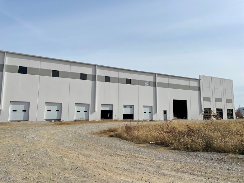 11200 Industrial Park Dr, Elberfeld, IN for sale - Building Photo - Image 3 of 12