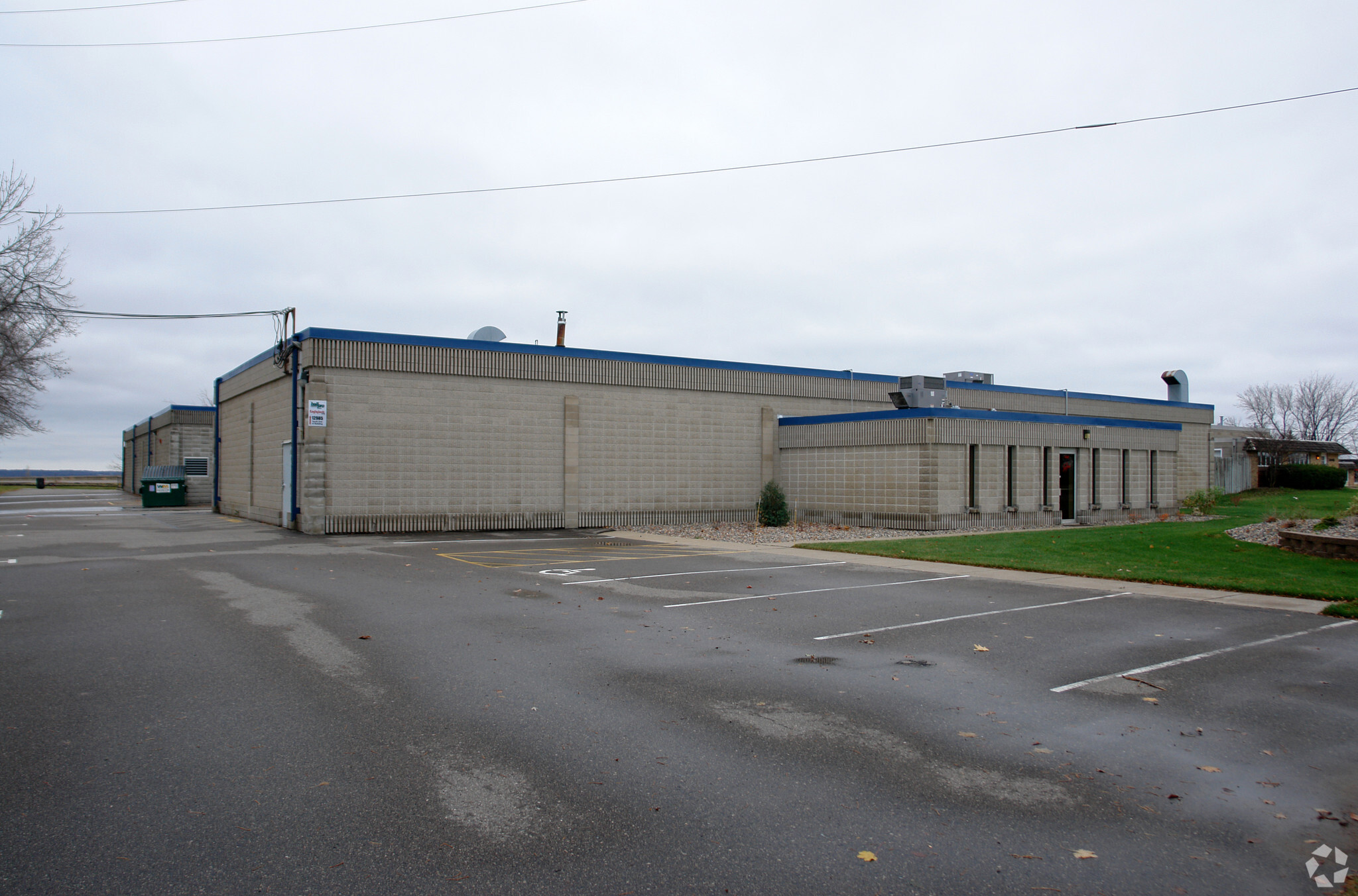 12985 Pioneer Trl, Eden Prairie, MN for sale Building Photo- Image 1 of 5