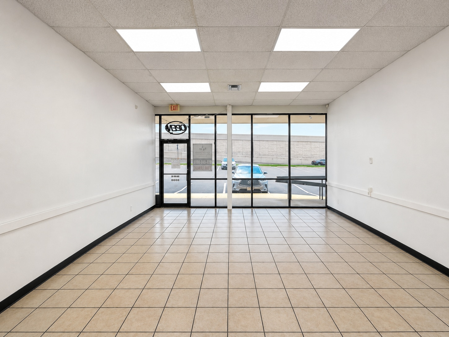 6407-6413 NW Loop 410, San Antonio, TX for lease Interior Photo- Image 1 of 2