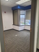 1900 Polaris Pky, Columbus, OH for lease Interior Photo- Image 2 of 5