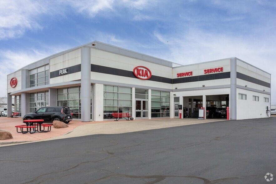 1109 Southgate Dr, Windsor, CO for sale - Building Photo - Image 2 of 25