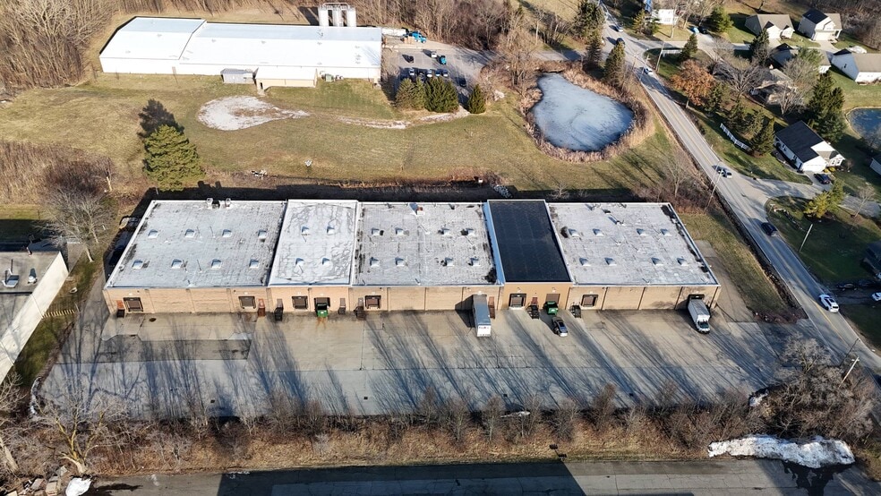 1217-1227 Norton Rd, Hudson, OH for lease - Building Photo - Image 3 of 5
