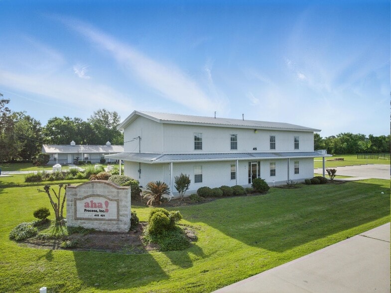 421 Jones Rd, Highlands, TX for lease - Building Photo - Image 3 of 61