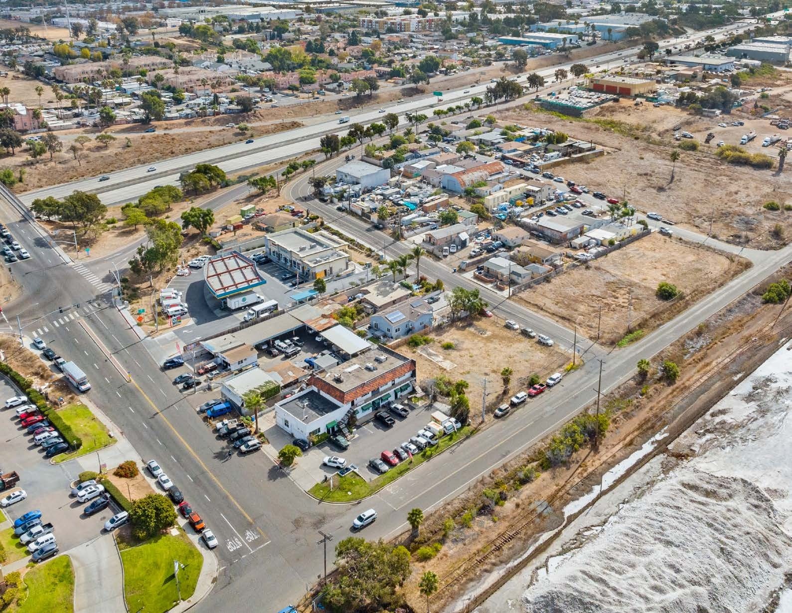 Bayfront Block for Sale portfolio of 2 properties for sale on LoopNet.com Primary Photo- Image 1 of 3
