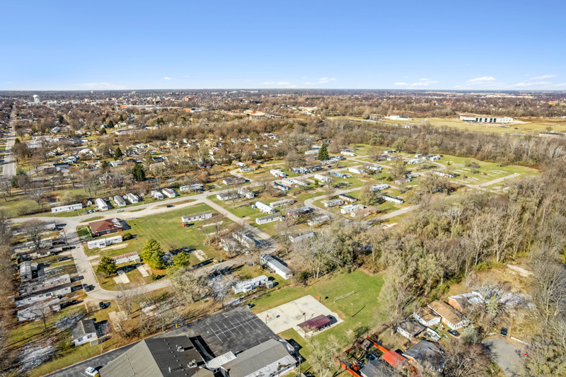 1110 S Burlington Dr, Muncie, IN for sale - Primary Photo - Image 1 of 1