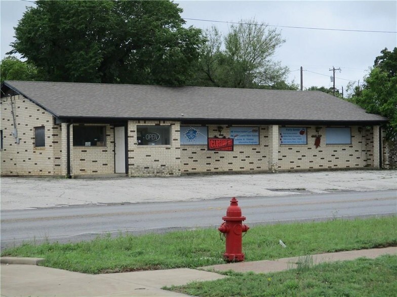 900 W Main St, Eastland, TX for sale - Primary Photo - Image 1 of 1