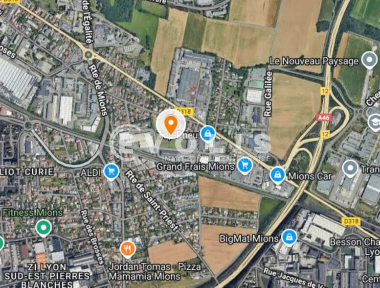 Office in Mions for lease - Building Photo - Image 3 of 7