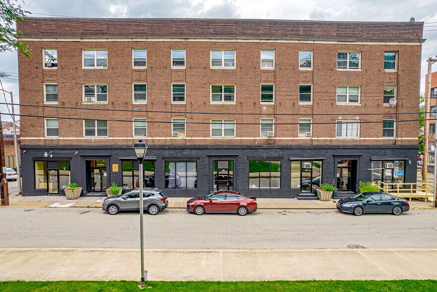 106 Herman Ave, Wilmerding, PA 15148