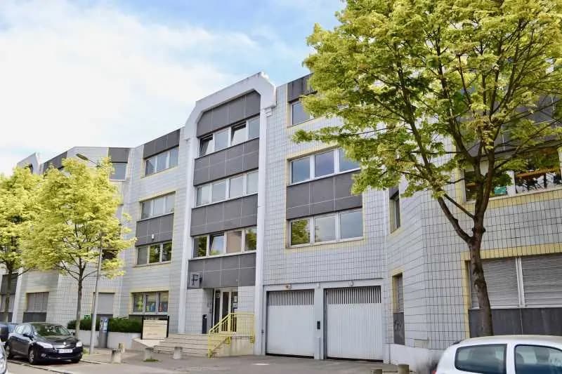 Office in Rouen for sale - Building Photo - Image 1 of 9