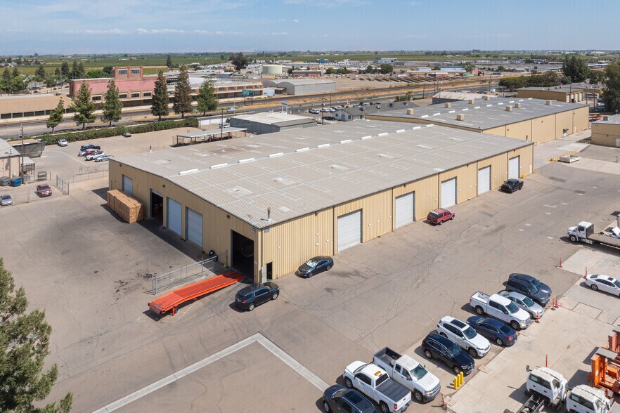 1775 Park St, Selma, CA for sale - Aerial - Image 3 of 3