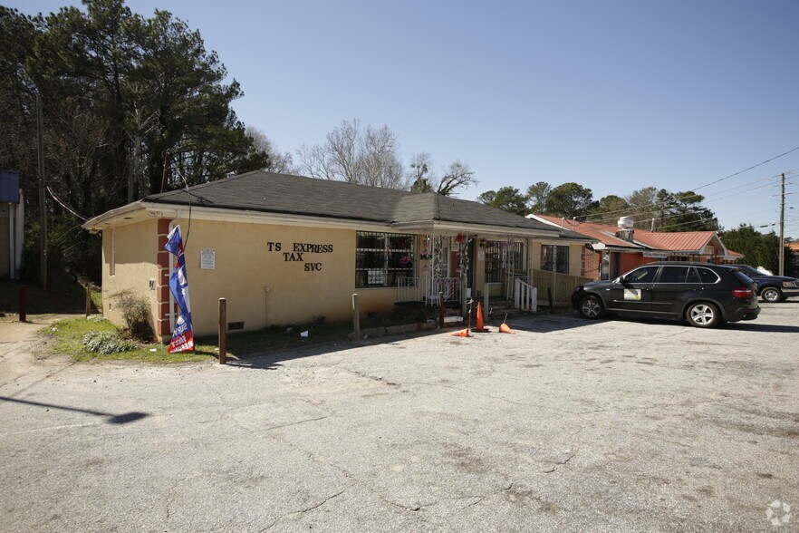 21112113 Candler Rd, Decatur, GA 30032