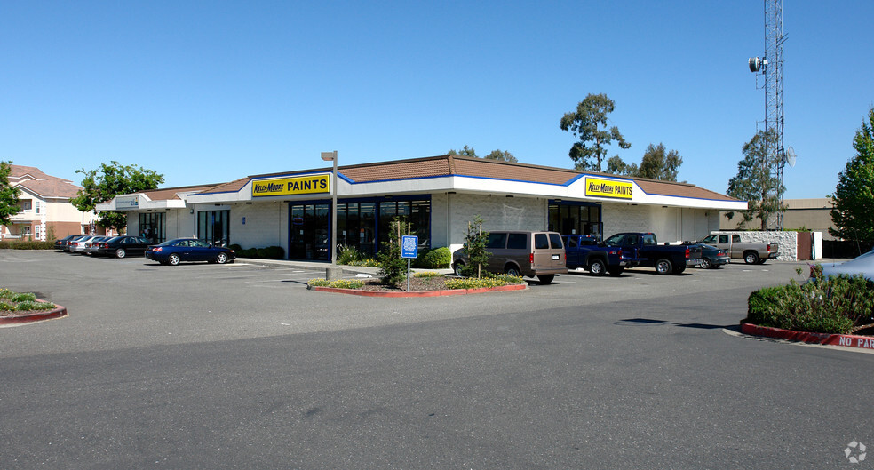 480-484 Rohnert Park Expy W, Rohnert Park, CA for lease - Building Photo - Image 2 of 17