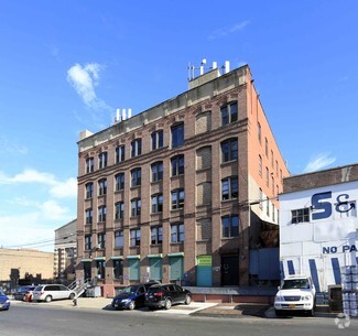 More details for 605 E 132nd St, Bronx, NY - Office, Office/Retail for Lease