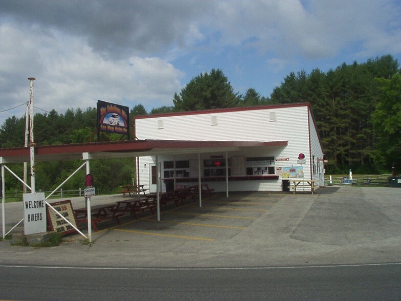 308 Sunapee St, Newport, NH for sale - Primary Photo - Image 1 of 1