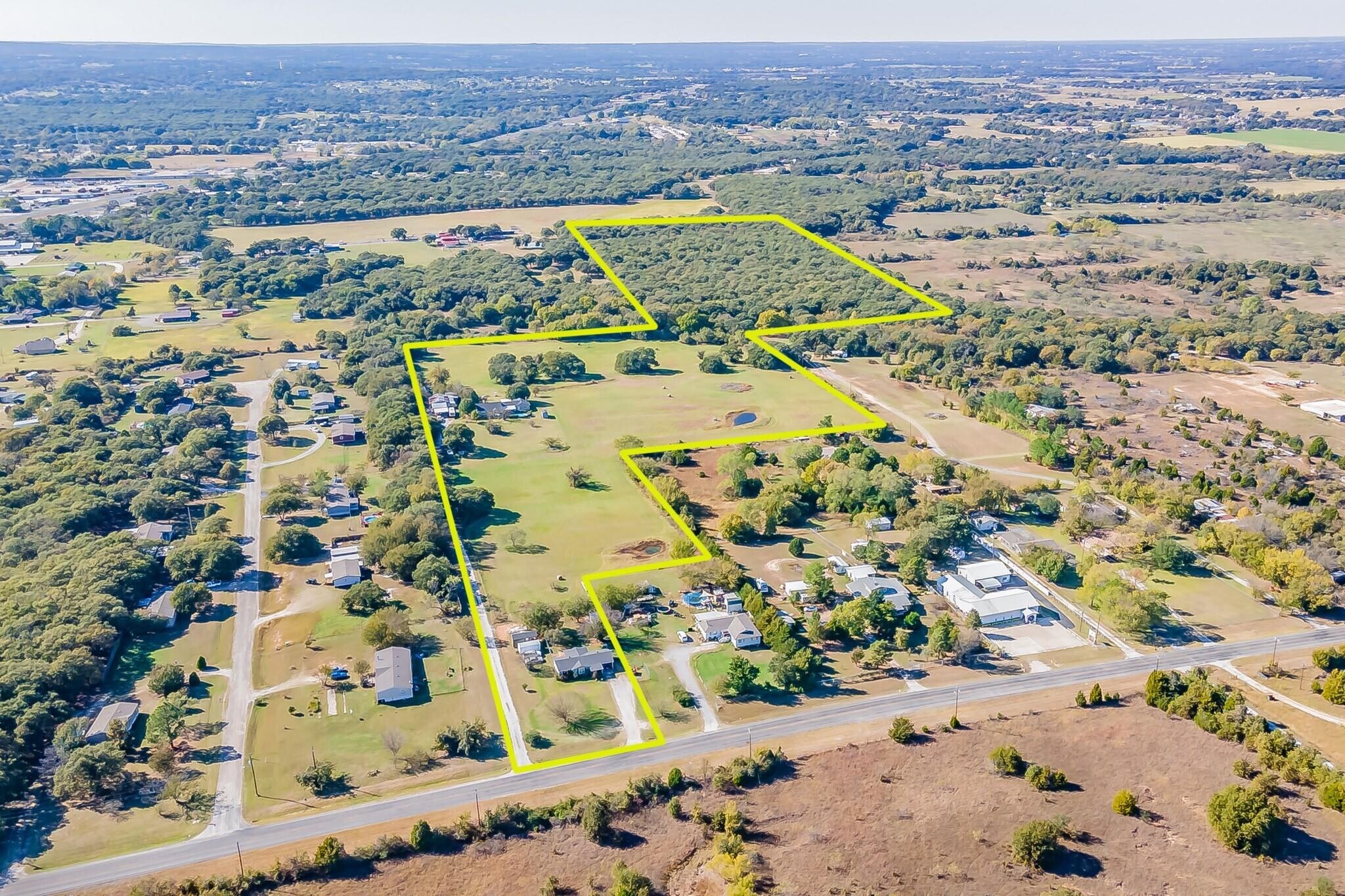 1384 S Reno Rd, Springtown, TX for sale Primary Photo- Image 1 of 1