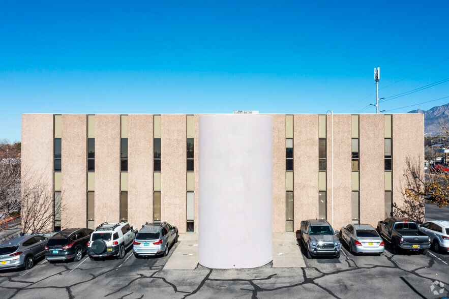 2901 Juan Tabo Blvd NE, Albuquerque, NM for lease - Building Photo - Image 3 of 7