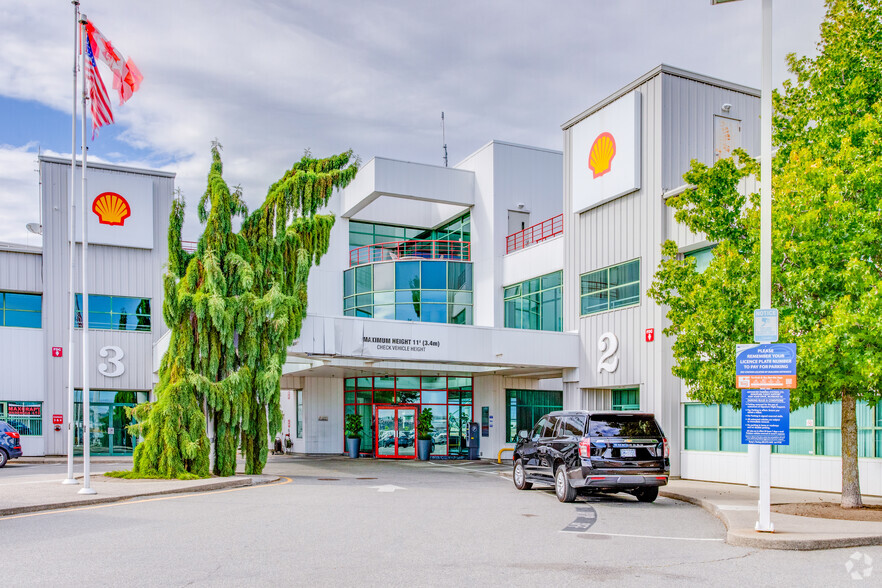 4360 Agar Dr, Richmond, BC for lease - Building Photo - Image 1 of 4