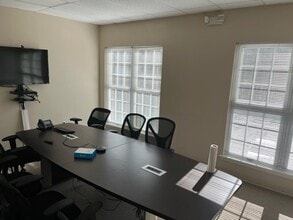 2536 Plantation Center Dr, Matthews, NC for lease Interior Photo- Image 2 of 8