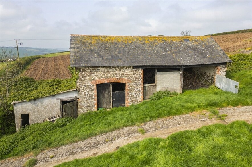 Ash Ml, South Molton for sale - Building Photo - Image 2 of 7