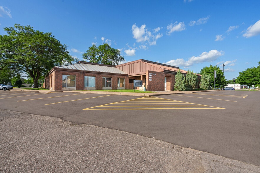 822-826 S Hastings Way, Eau Claire, WI for sale - Building Photo - Image 3 of 35