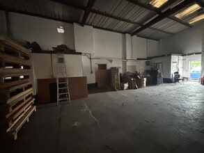 102 College St, Kempston for lease Building Photo- Image 1 of 3