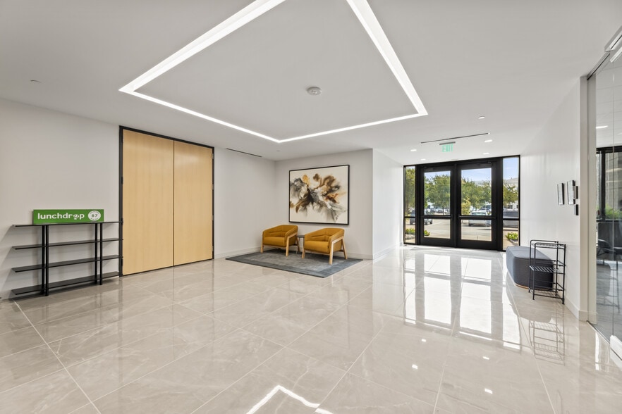 Regent Center I & II portfolio of 2 properties for sale on LoopNet.com - Building Photo - Image 3 of 5