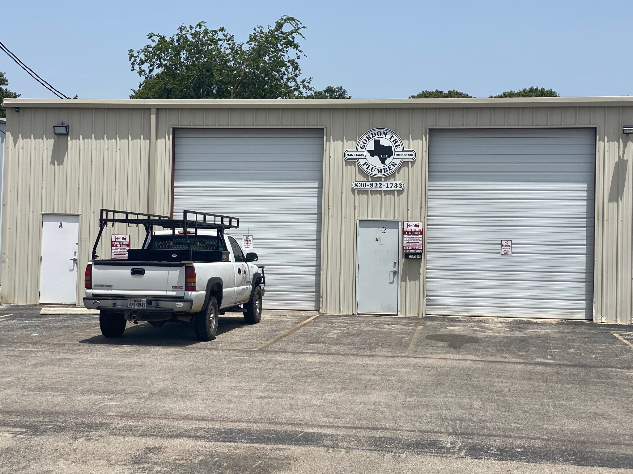 1345 Industrial Dr, New Braunfels, TX for sale Building Photo- Image 1 of 1