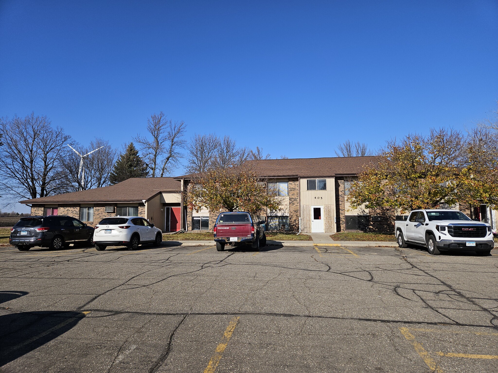 401 Golf Course Rd, Mountain Lake, MN for sale Building Photo- Image 1 of 28