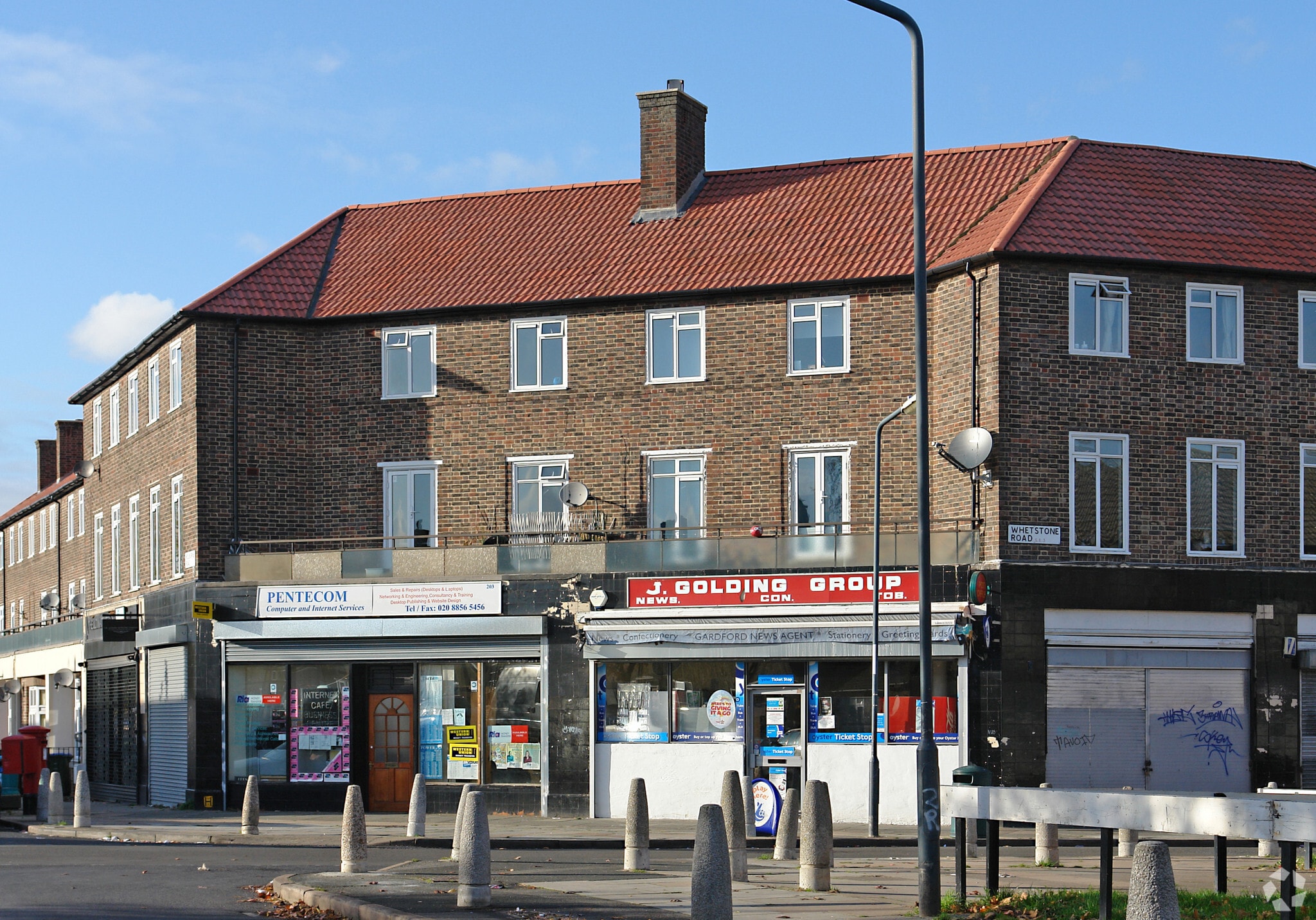 91 Whetstone Rd, London for sale Primary Photo- Image 1 of 1