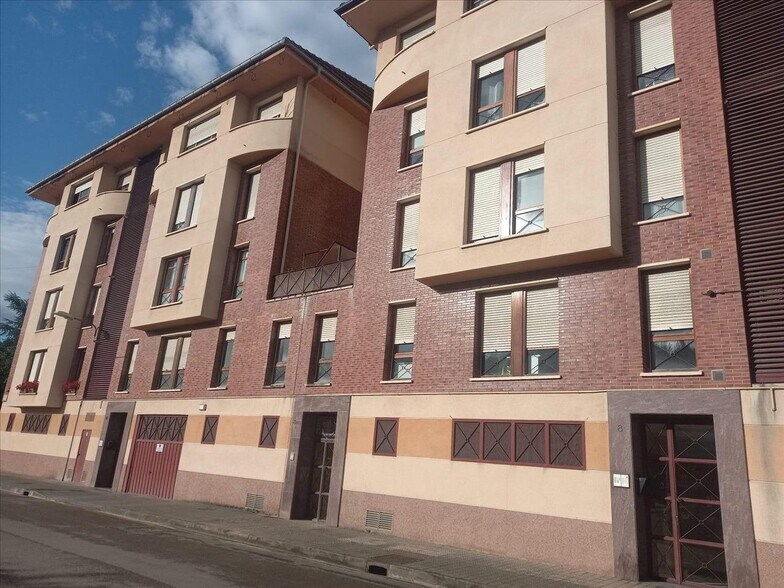 Office in Abadiño for sale - Building Photo - Image 2 of 6