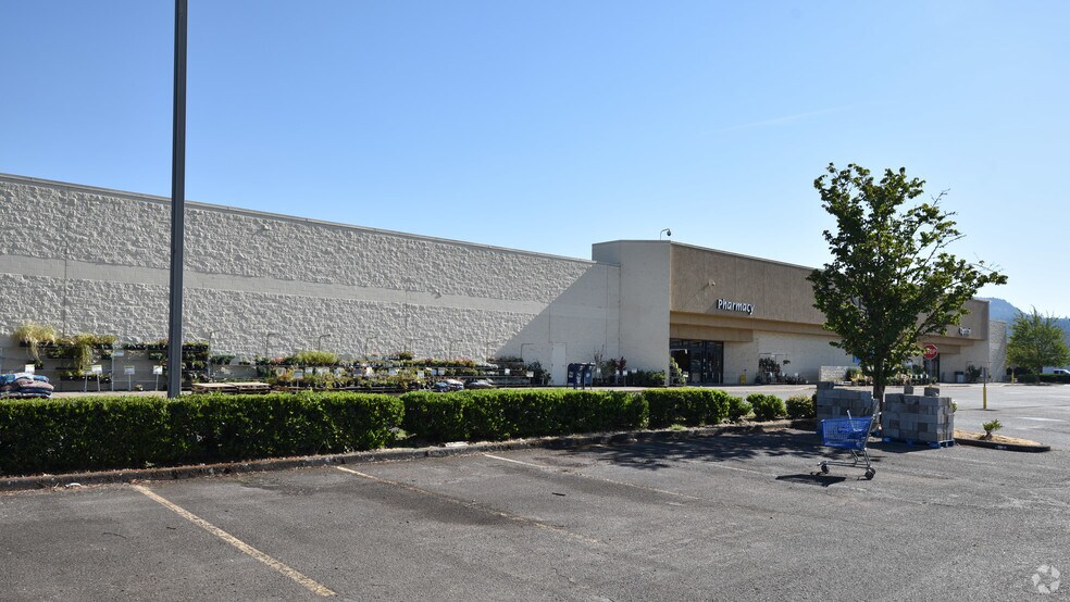 2815 Chad Dr, Eugene, OR for sale - Primary Photo - Image 1 of 1