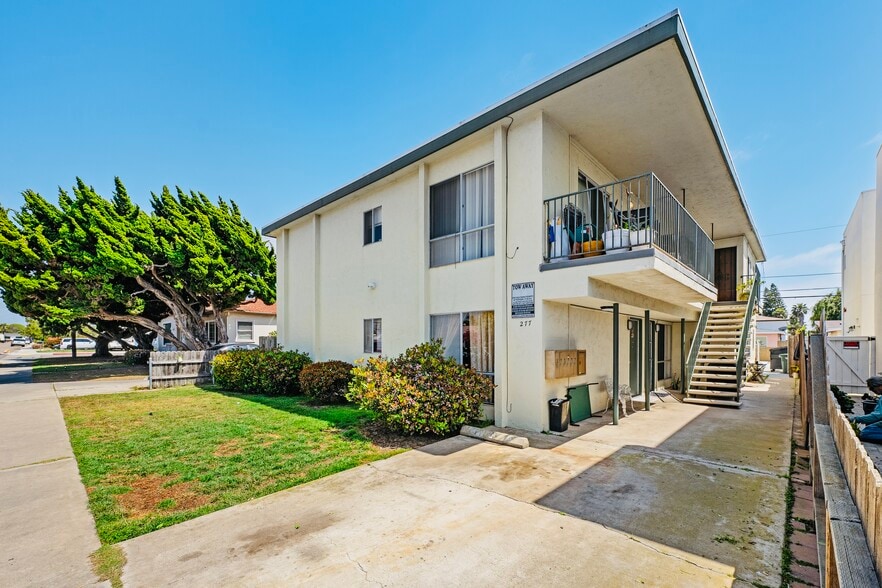 277 Evergreen Ave, Imperial Beach, CA for sale - Building Photo - Image 2 of 8