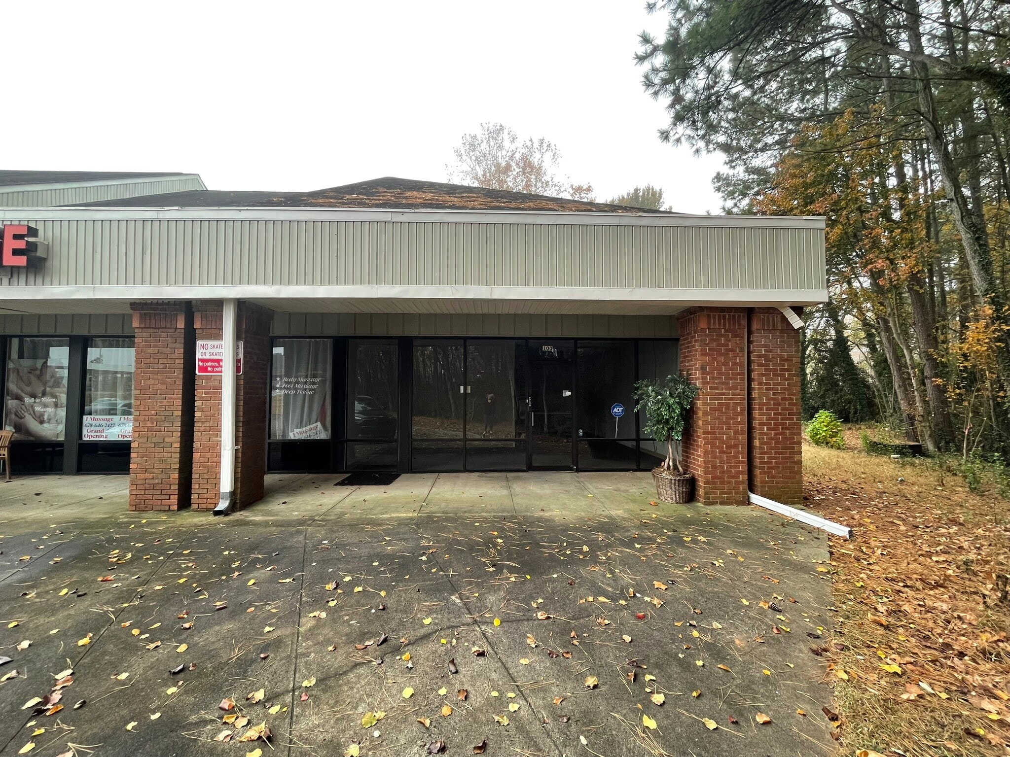 6548 Highway 92, Acworth, GA for lease Interior Photo- Image 1 of 9