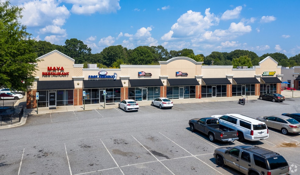 1531 Cinema Dr, Statesville, NC for lease - Primary Photo - Image 2 of 2