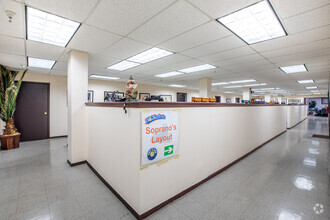 185 6th Ave, Paterson, NJ for lease Interior Photo- Image 2 of 7