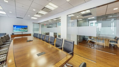 485 Madison Ave, New York, NY for lease Interior Photo- Image 2 of 10