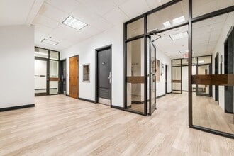 68 W Church St, Newark, OH for lease Building Photo- Image 1 of 12