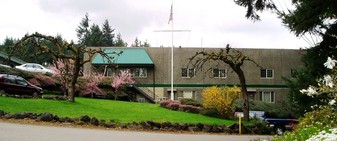 12715 Miller Rd NE, Bainbridge Island WA - Warehouse