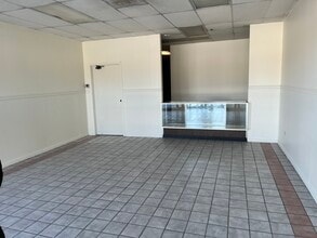 1550 N State Route 59, Naperville, IL for lease Interior Photo- Image 2 of 5