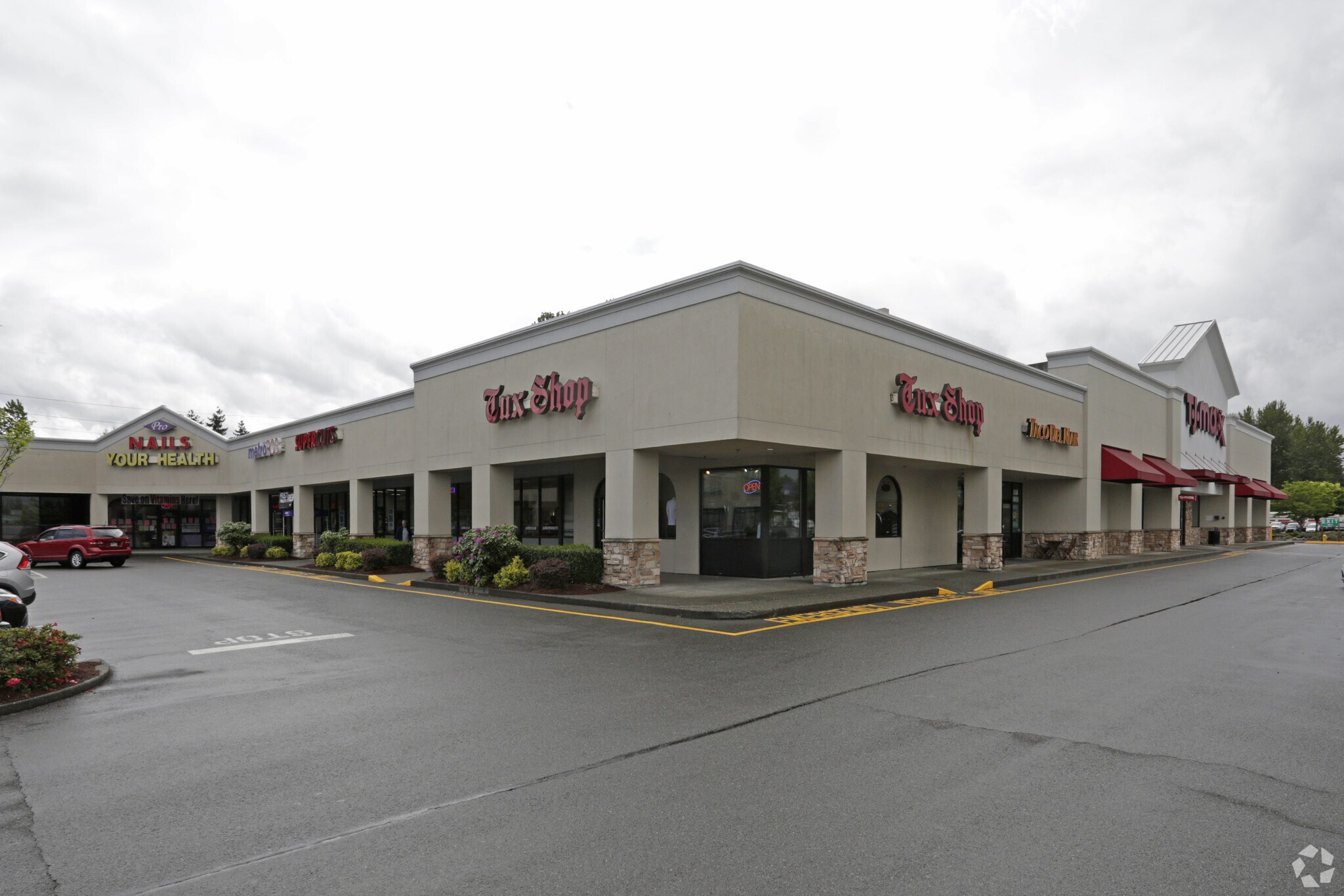 3705-3831 S Meridian, Puyallup, WA for lease Primary Photo- Image 1 of 9