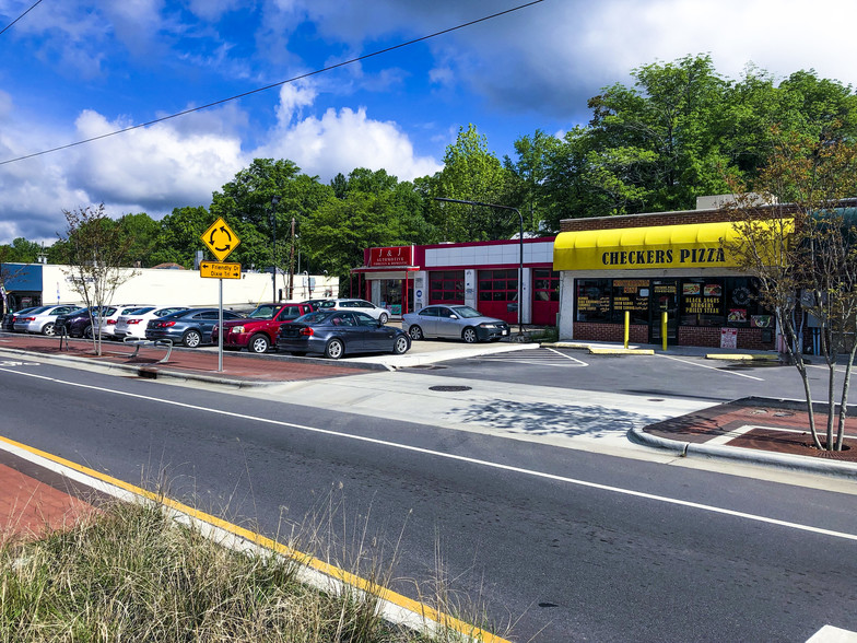 2812 Hillsborough St, Raleigh, NC for sale - Primary Photo - Image 1 of 11