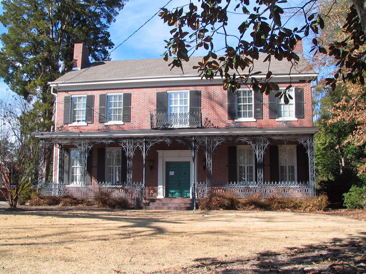 1401 Wynnton Rd, Columbus, GA 31906