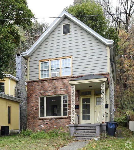 122 Main St, Bloomingdale, NJ for sale - Primary Photo - Image 1 of 1