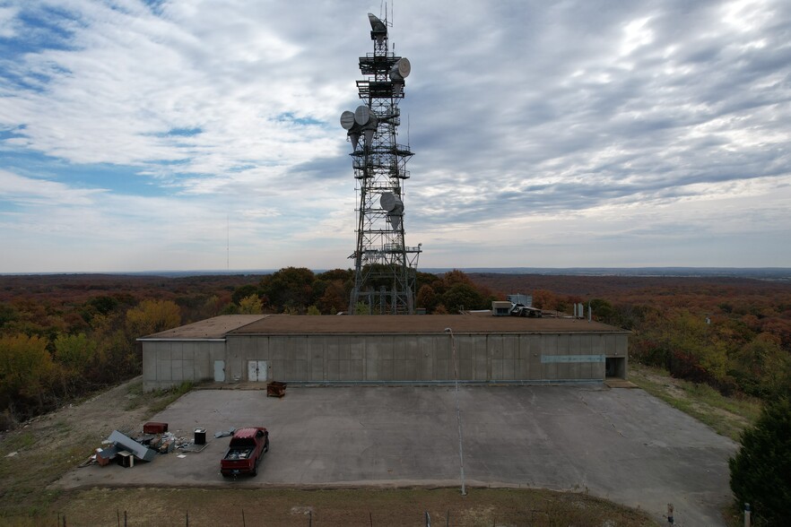 858 Ferguson Rd, Mounds, OK for sale - Building Photo - Image 2 of 2