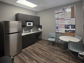 580 N Camino Mercado, Casa Grande, AZ for lease Interior Photo- Image 2 of 5