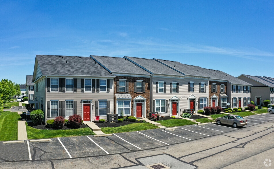 8181 Herald Cv, Blacklick, OH for sale - Primary Photo - Image 1 of 76