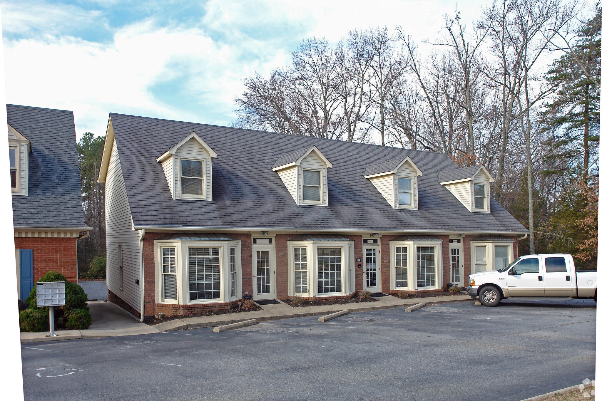 806 Powdersville Rd, Easley, SC for sale Primary Photo- Image 1 of 1